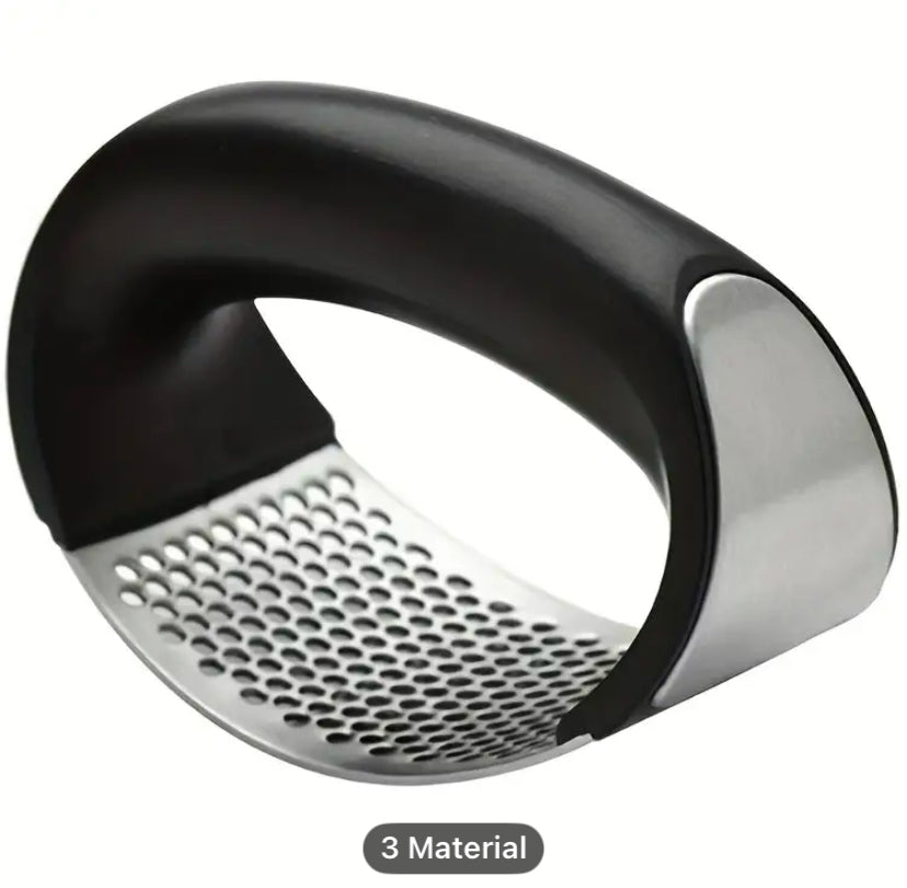 Garlic crusher