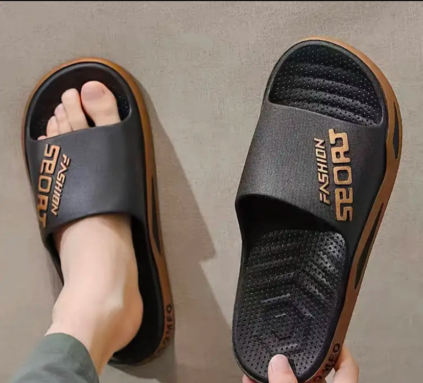 Unisex large size slippers in door soft sole non slip