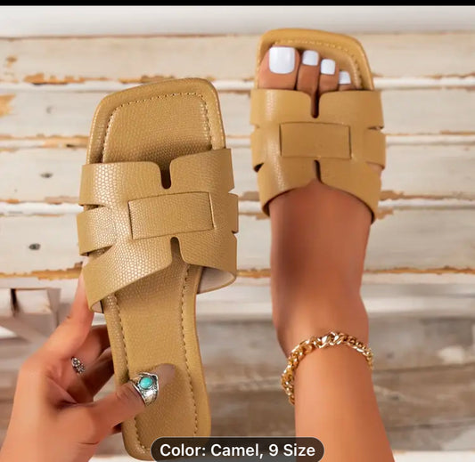 Serene Luxe Toe Loop Slides