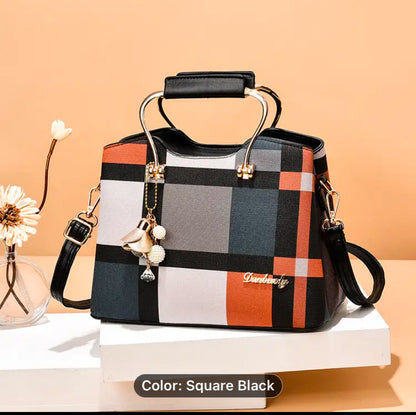 Bellé Chic Color-Block Handbag