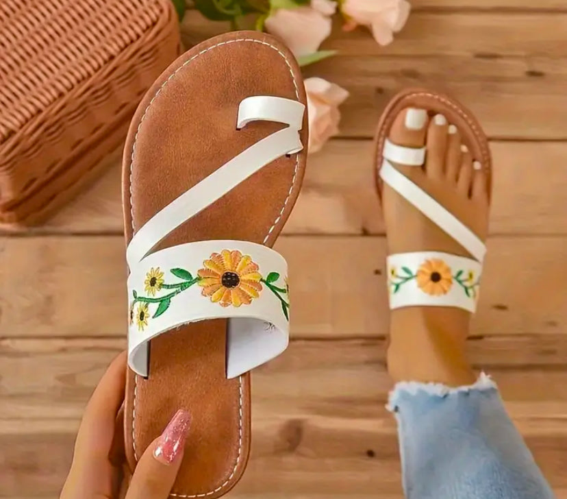 Women’s summer comfy flat Sandal