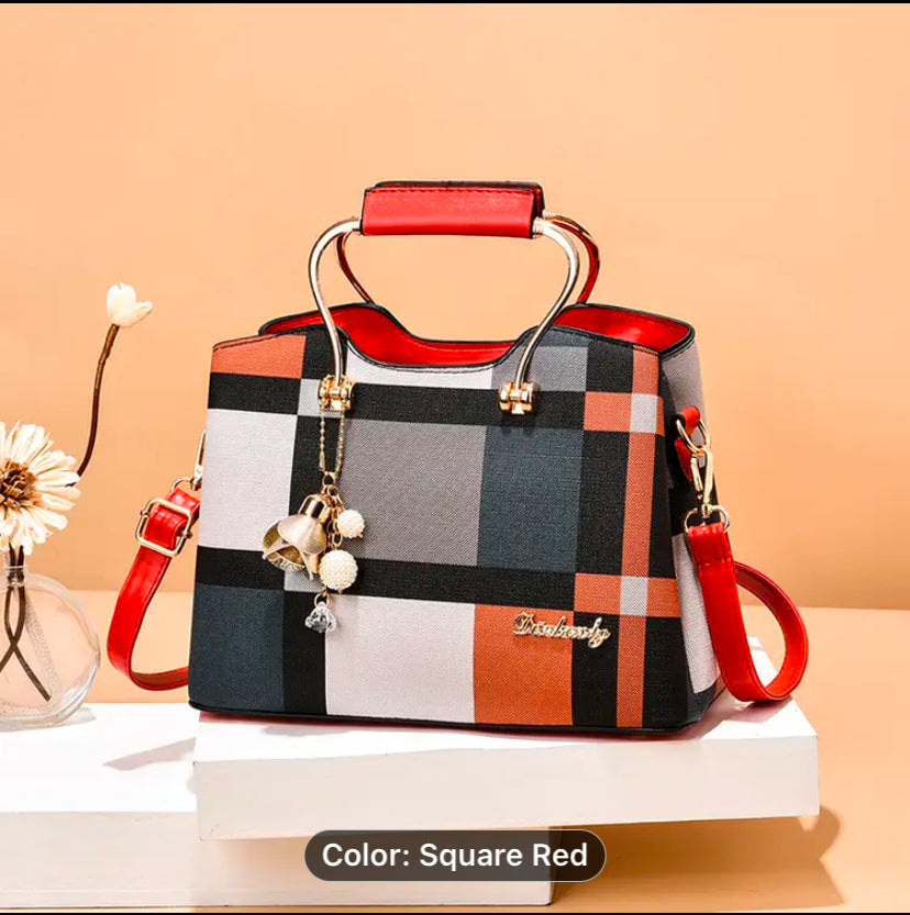 Bellé Chic Color-Block Handbag