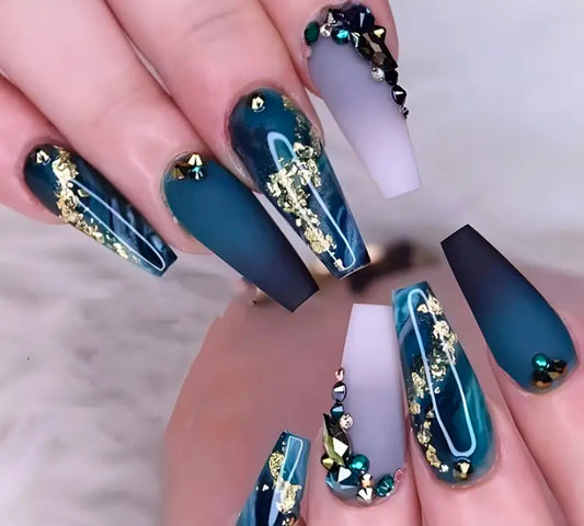 Emerald Royale Luxe Nails