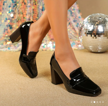 Sleek Edge Patent Loafers – Modern Gloss with Classic Confidence