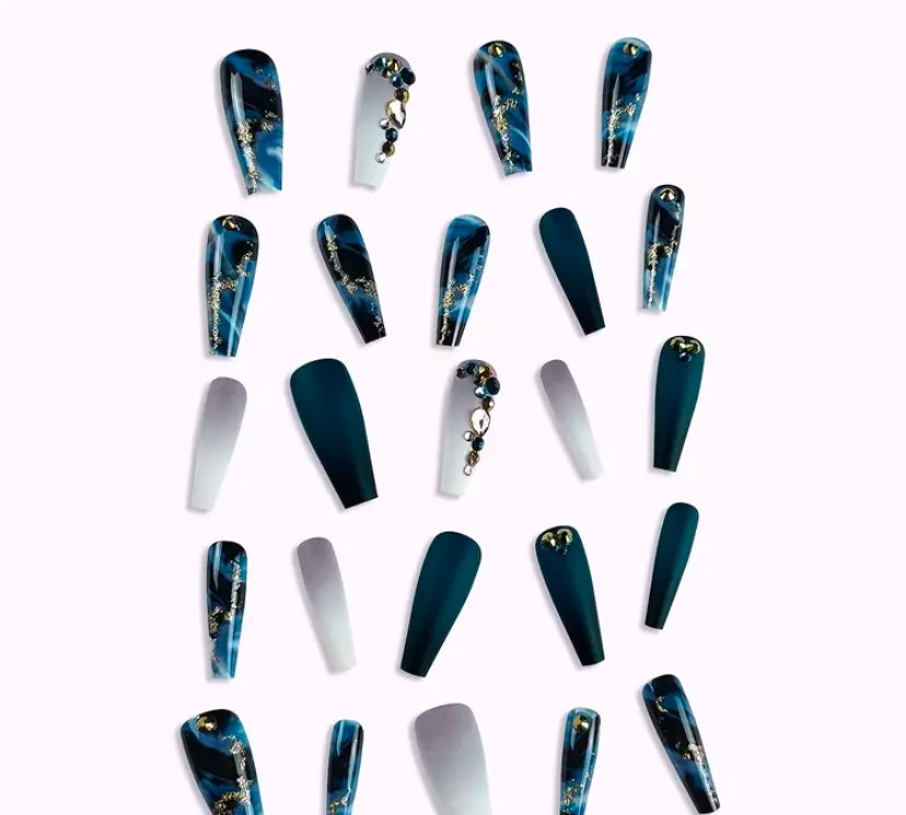 Emerald Royale Luxe Nails