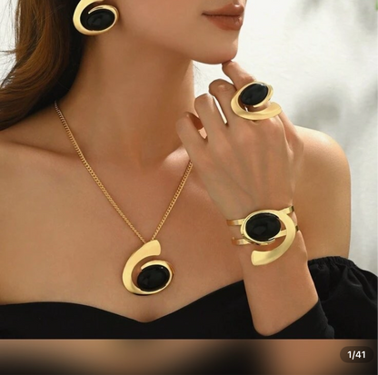 Women’s jewelry set