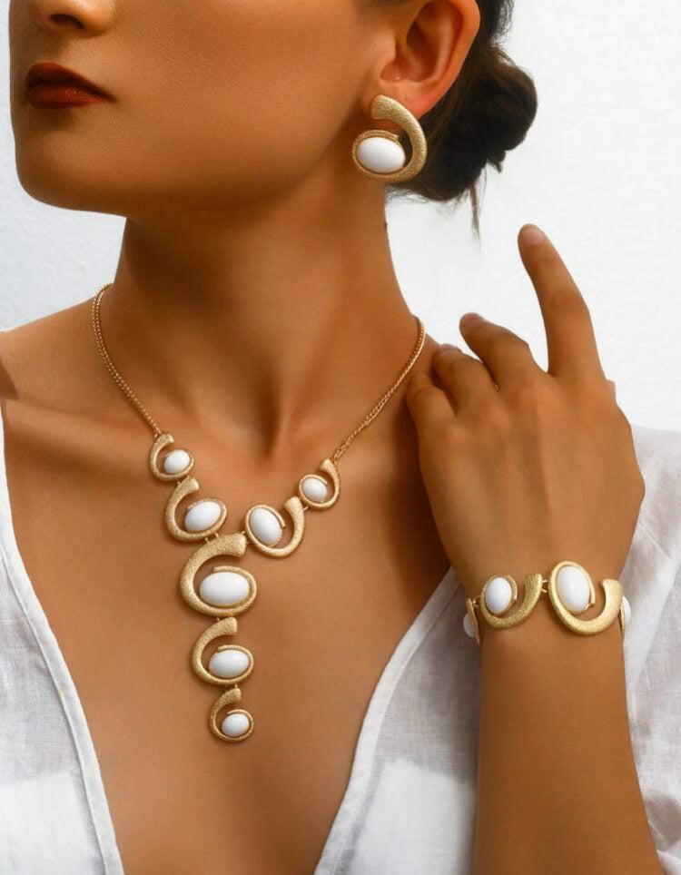Women’s jewelry set spiral Snails