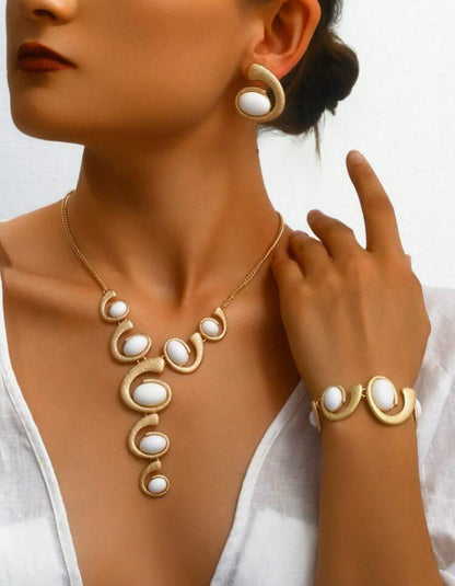 Women’s jewelry set spiral Snails