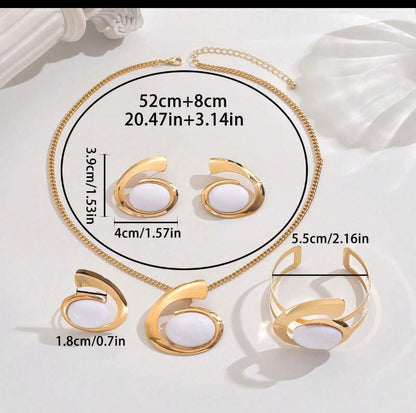 Women’s jewelry set