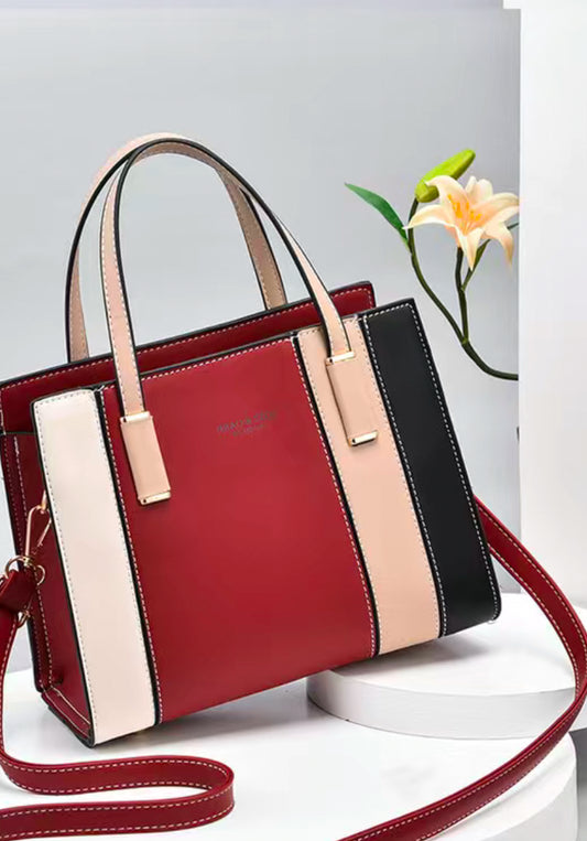 Women’s Long-Strap vintage style handbag!