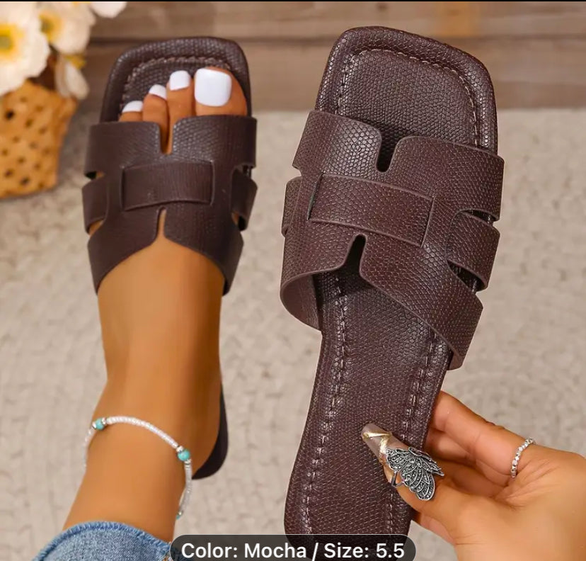 Serene Luxe Toe Loop Slides